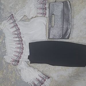 WHBM  BERMUDA SHORTS